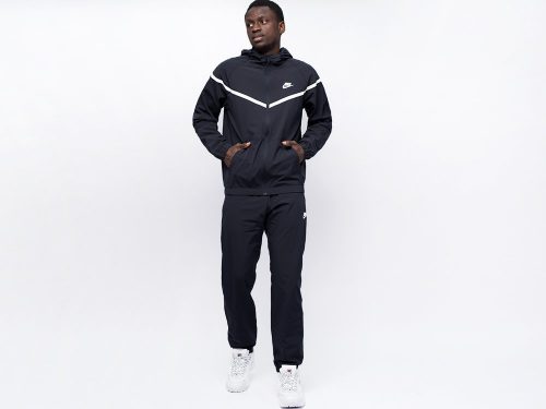 Спортивный костюм Nike