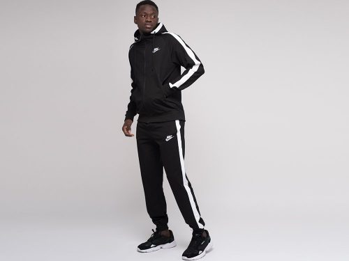 Спортивный костюм Nike