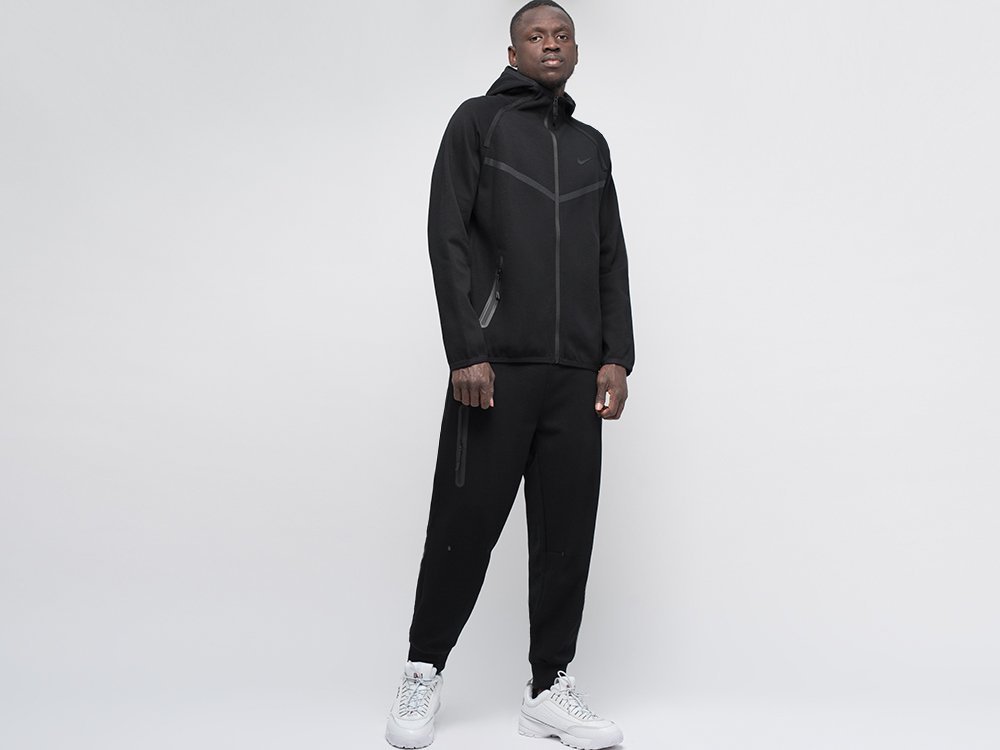 Спортивный костюм Nike — изображение 2