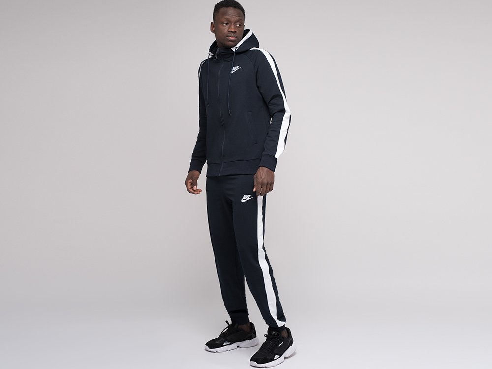 Спортивный костюм Nike — изображение 2
