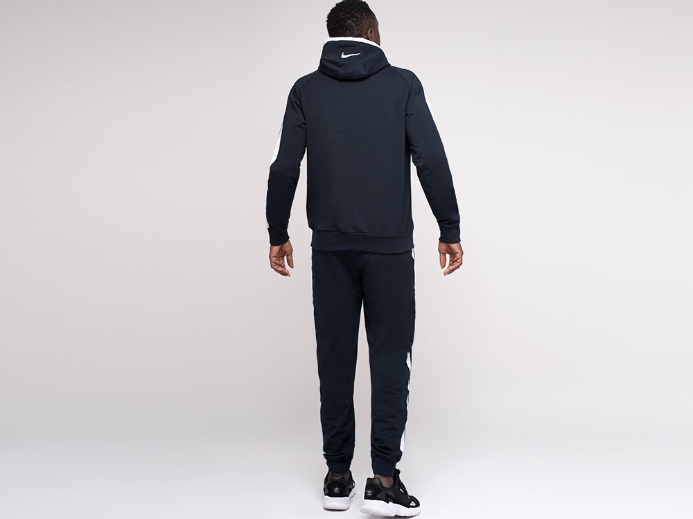 Спортивный костюм Nike — изображение 4